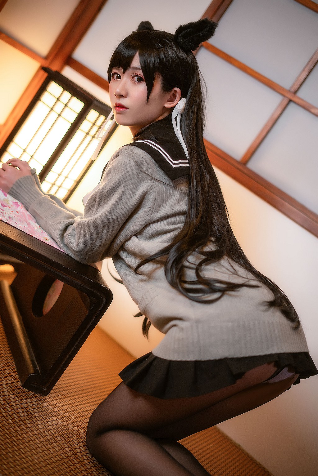 鳗鱼霏儿《碧蓝航线 校服》 [COSPLAY美女] 写真集[14P]