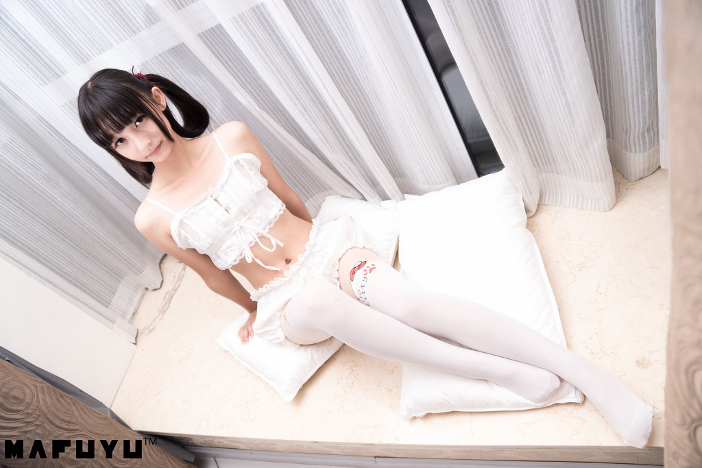 神楽坂真冬《猫爪白丝系列》  [COSPLAY美女] 写真集[100P]