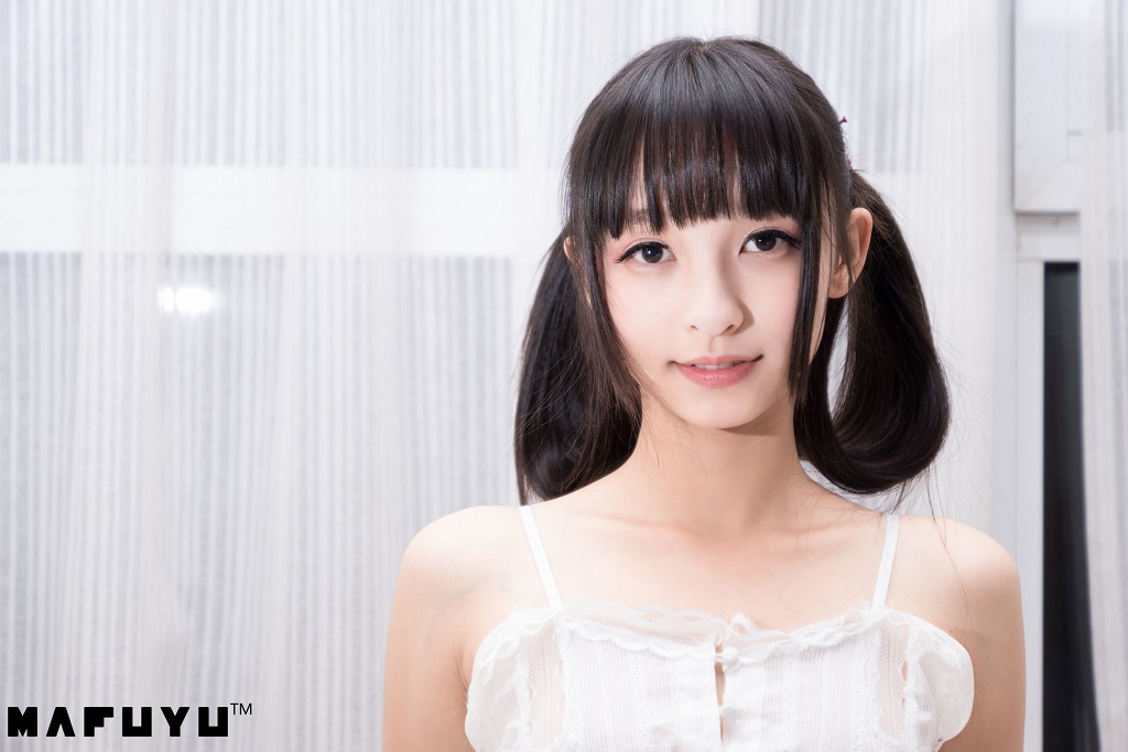 神楽坂真冬《猫爪白丝系列》  [COSPLAY美女] 写真集[100P]