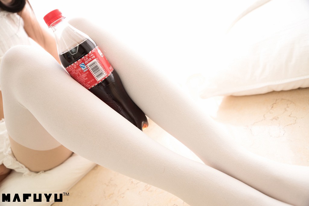 神楽坂真冬《猫爪白丝系列》  [COSPLAY美女] 写真集[100P]