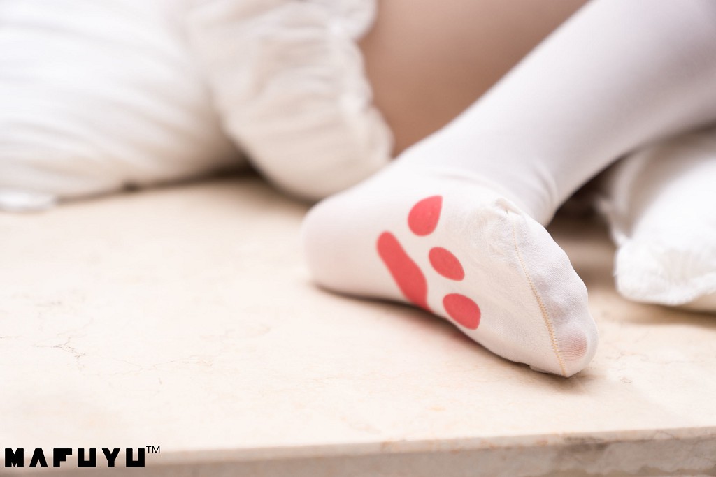 神楽坂真冬《猫爪白丝系列》  [COSPLAY美女] 写真集[100P]