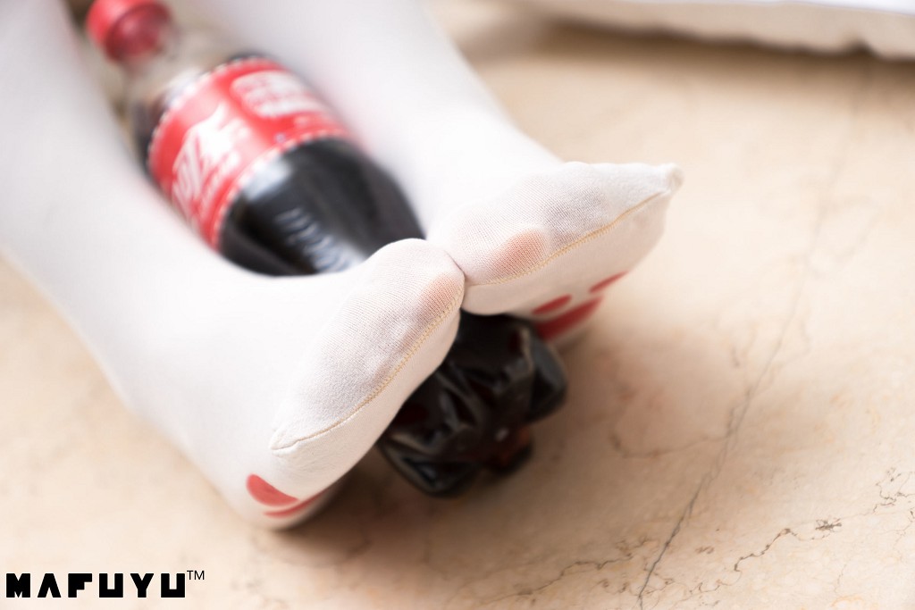 神楽坂真冬《猫爪白丝系列》  [COSPLAY美女] 写真集[100P]