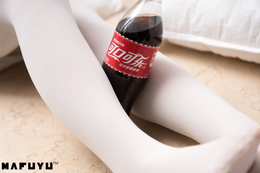 神楽坂真冬《猫爪白丝系列》  [COSPLAY美女] 写真集[100P]