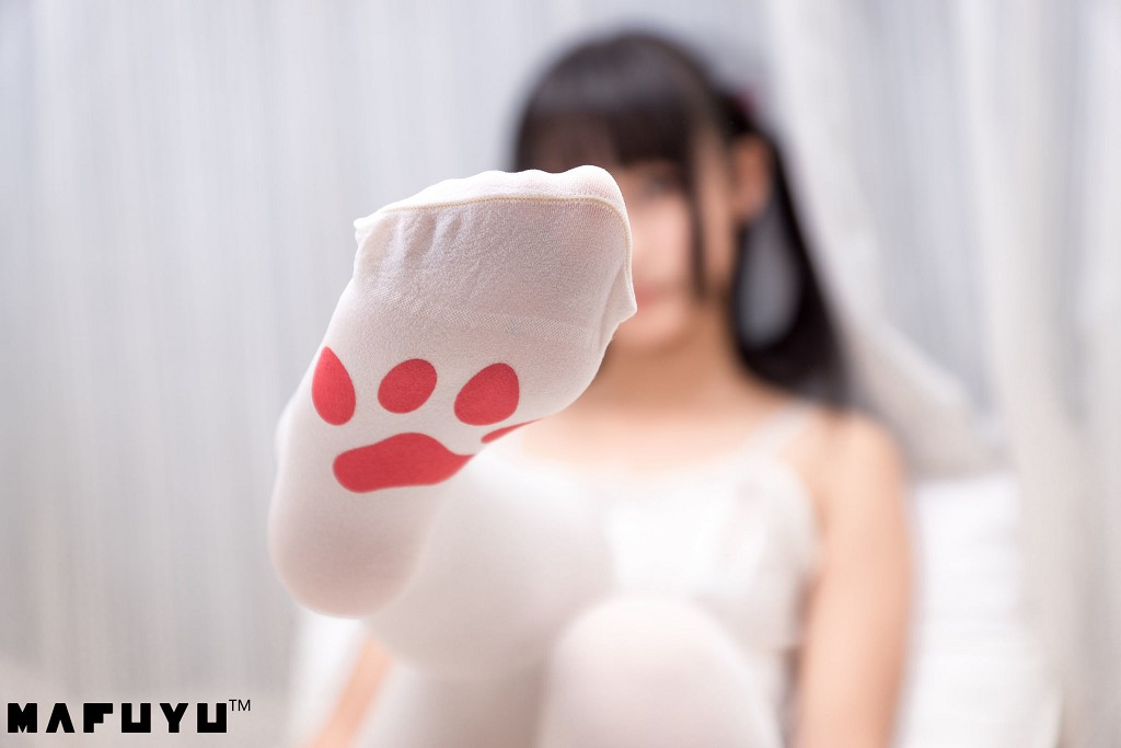 神楽坂真冬《猫爪白丝系列》  [COSPLAY美女] 写真集[100P]