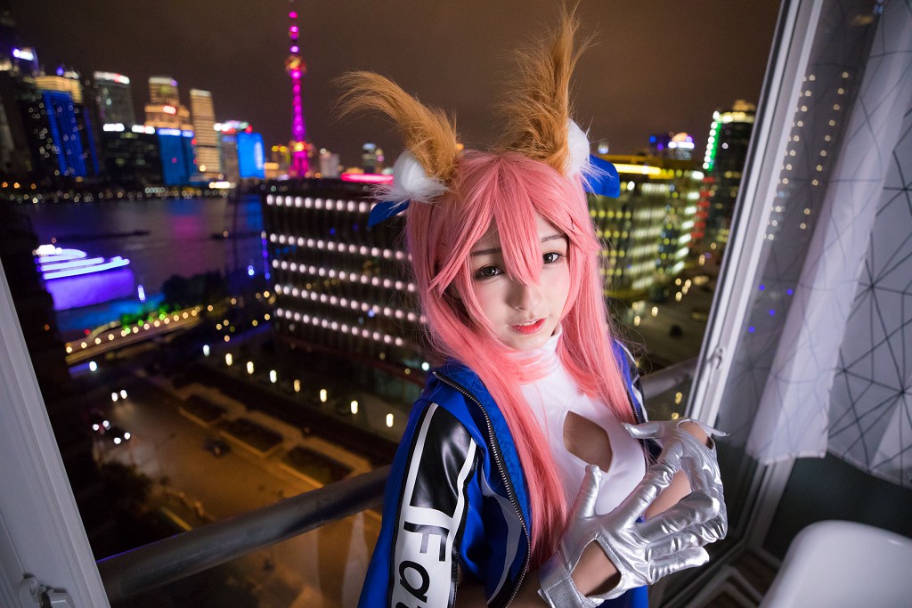 神楽坂真冬《目標はあなた、エンジン全開！！》 [萝莉COSPLAY] 写真集[150P]