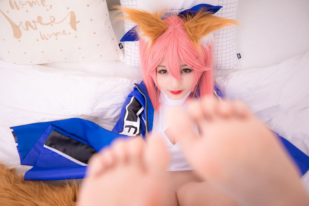 神楽坂真冬《目標はあなた、エンジン全開！！》 [萝莉COSPLAY] 写真集[150P]