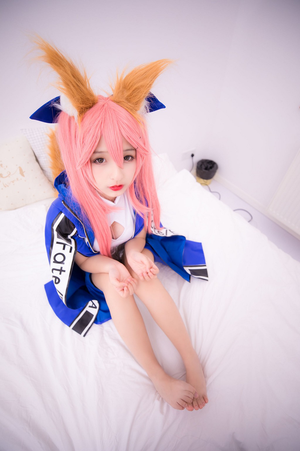 神楽坂真冬《目標はあなた、エンジン全開！！》 [萝莉COSPLAY] 写真集[150P]