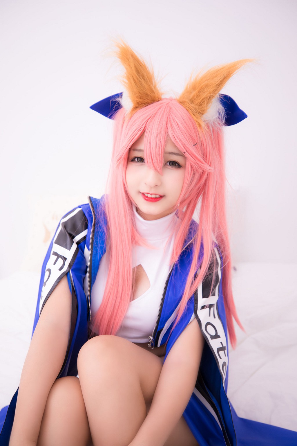 神楽坂真冬《目標はあなた、エンジン全開！！》 [萝莉COSPLAY] 写真集[150P]