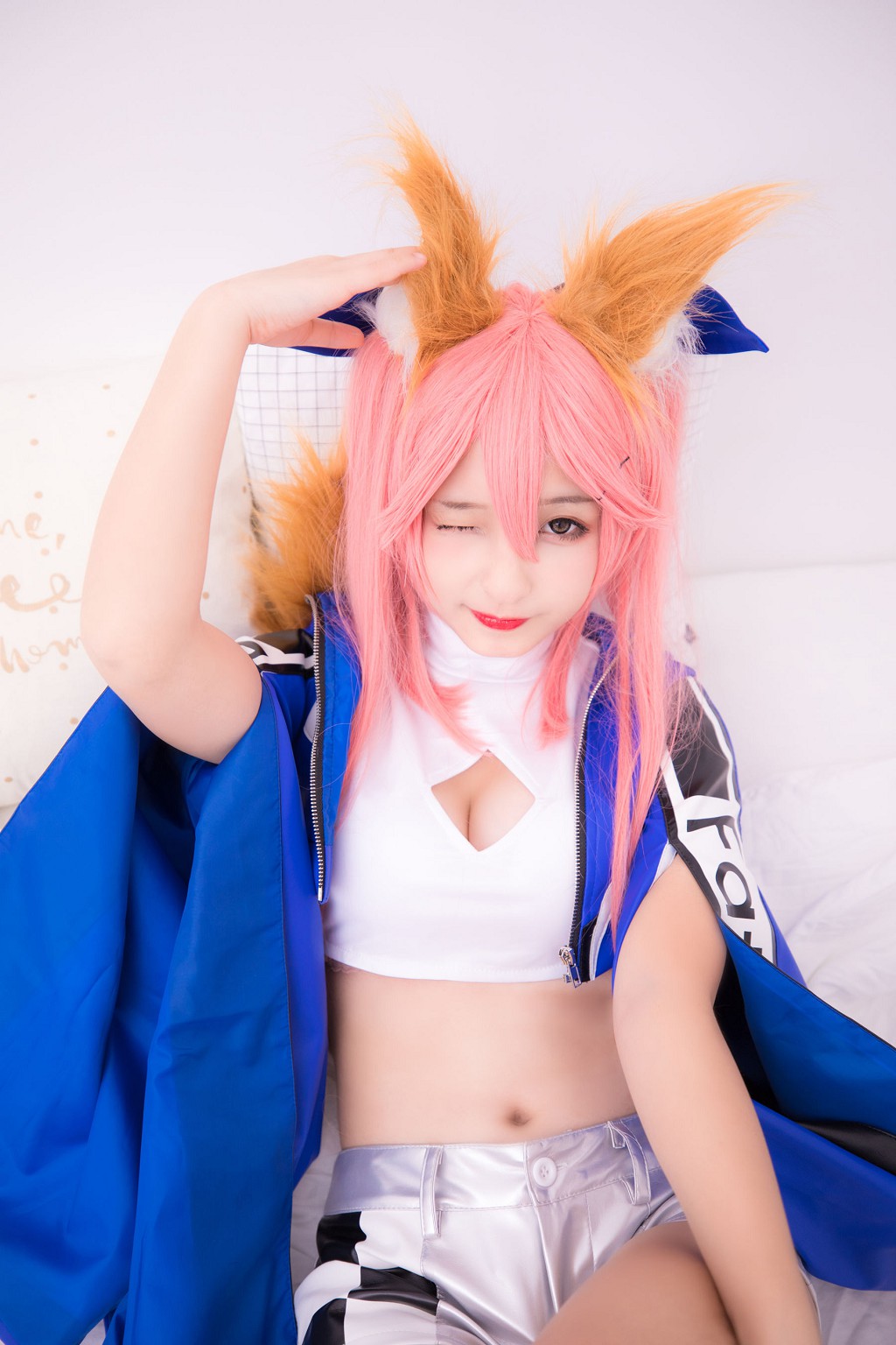 神楽坂真冬《目標はあなた、エンジン全開！！》 [萝莉COSPLAY] 写真集[150P]
