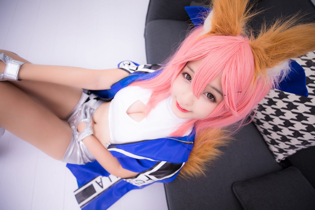 神楽坂真冬《目標はあなた、エンジン全開！！》 [萝莉COSPLAY] 写真集[150P]