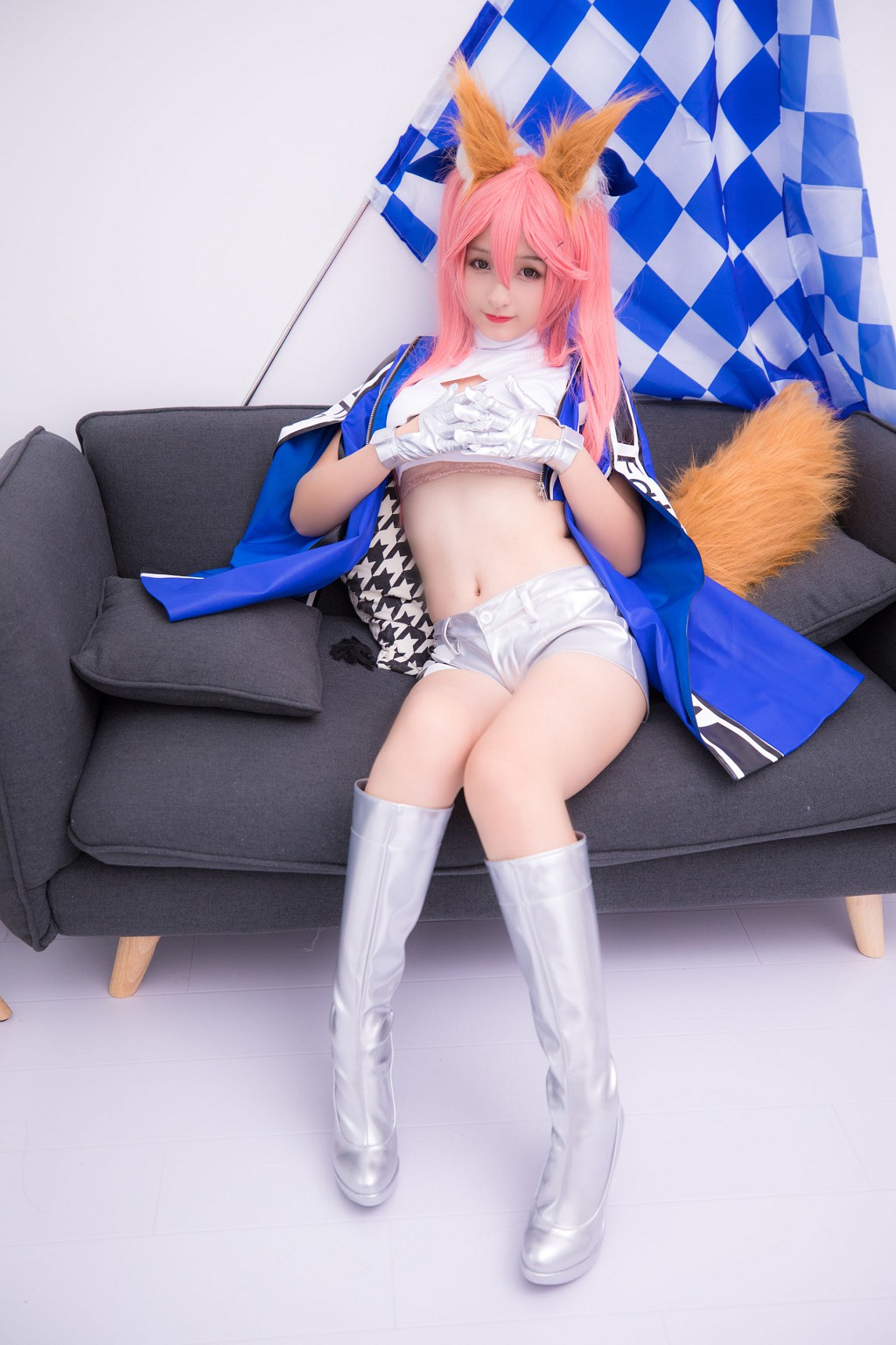 神楽坂真冬《目標はあなた、エンジン全開！！》 [萝莉COSPLAY] 写真集[150P]