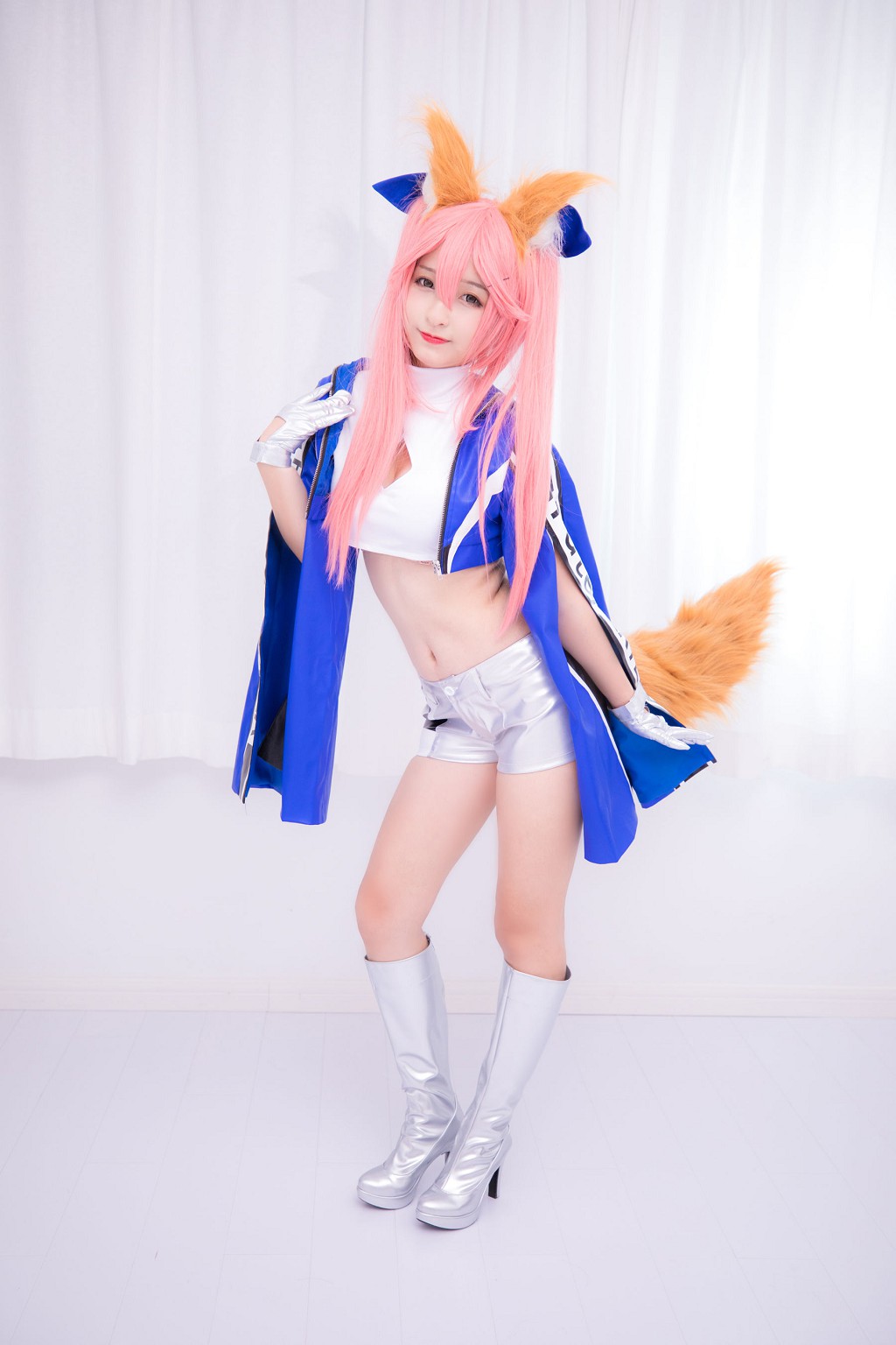 神楽坂真冬《目標はあなた、エンジン全開！！》 [萝莉COSPLAY] 写真集[150P]