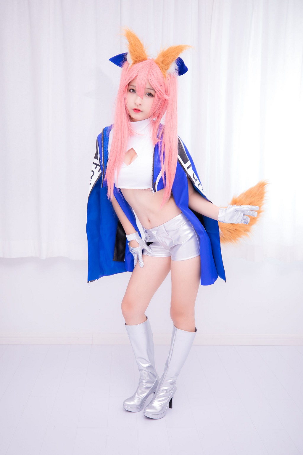 神楽坂真冬《目標はあなた、エンジン全開！！》 [萝莉COSPLAY] 写真集[150P]