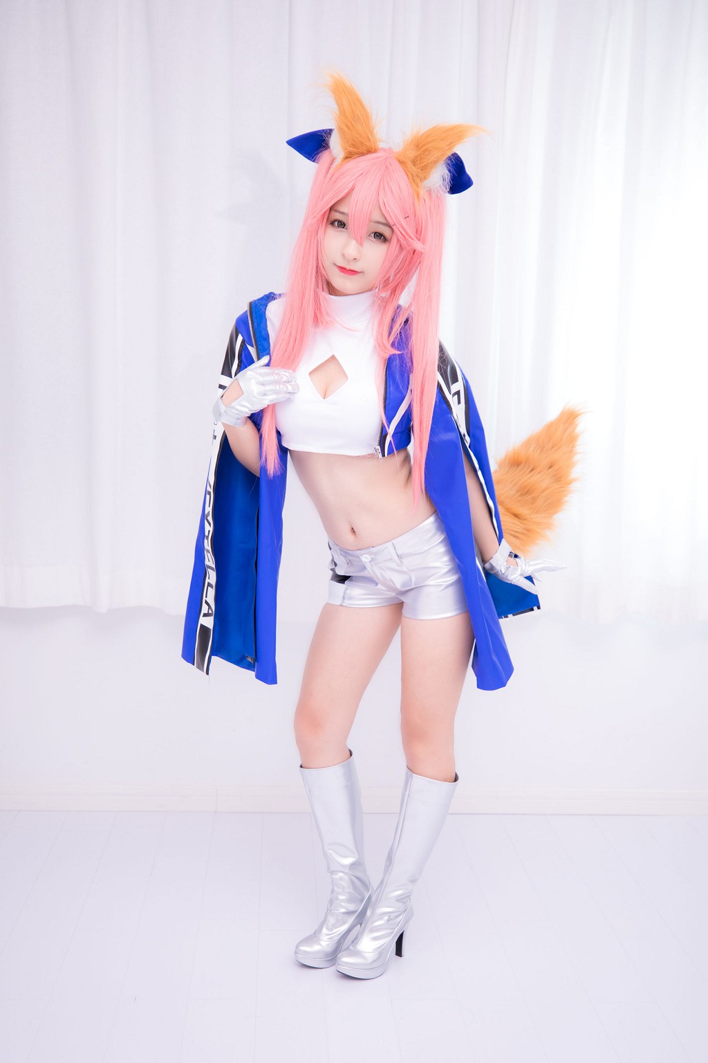 神楽坂真冬《目標はあなた、エンジン全開！！》 [萝莉COSPLAY] 写真集[150P]