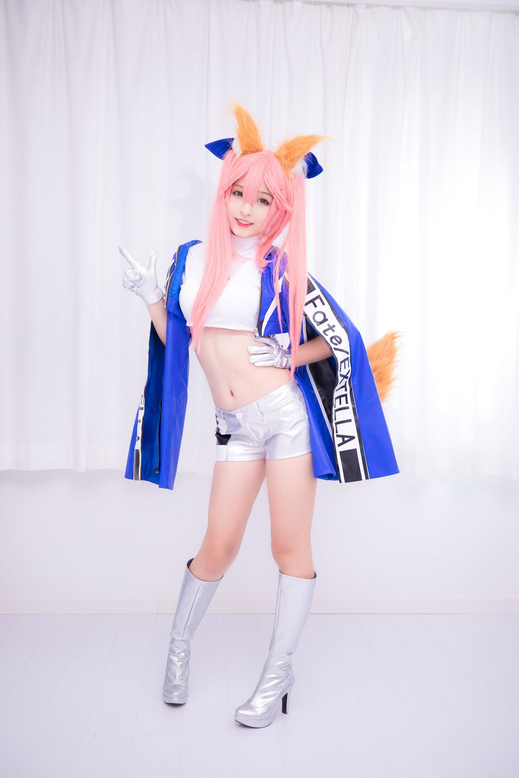 神楽坂真冬《目標はあなた、エンジン全開！！》 [萝莉COSPLAY] 写真集[150P]