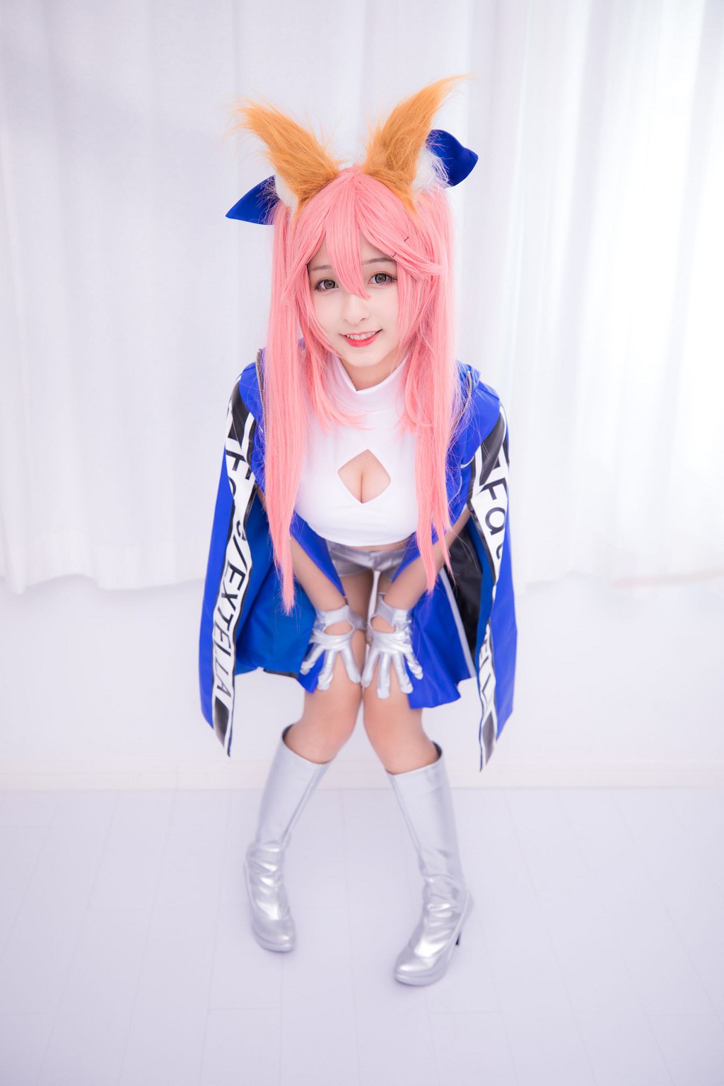 神楽坂真冬《目標はあなた、エンジン全開！！》 [萝莉COSPLAY] 写真集[150P]