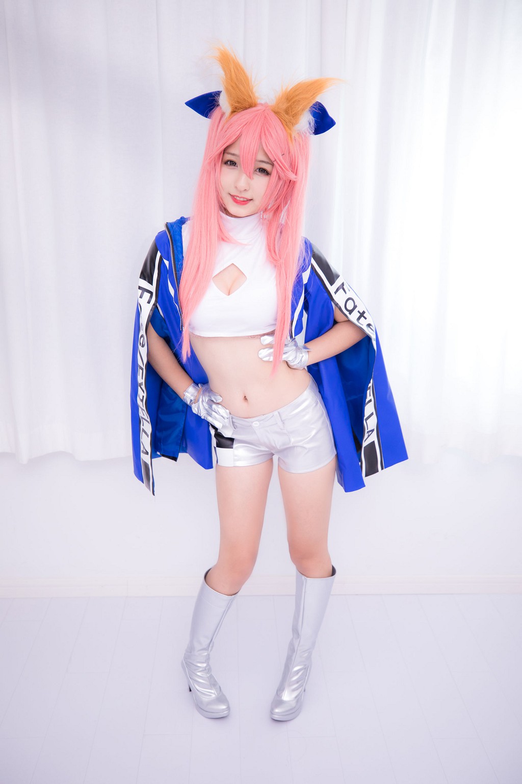 神楽坂真冬《目標はあなた、エンジン全開！！》 [萝莉COSPLAY] 写真集[150P]
