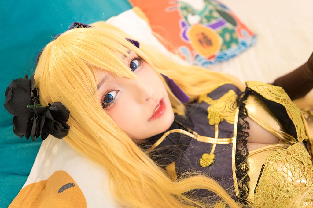 神楽坂真冬《艳娘幻梦谭 - 金莲》 [萝莉COSPLAY] 写真集[150P]