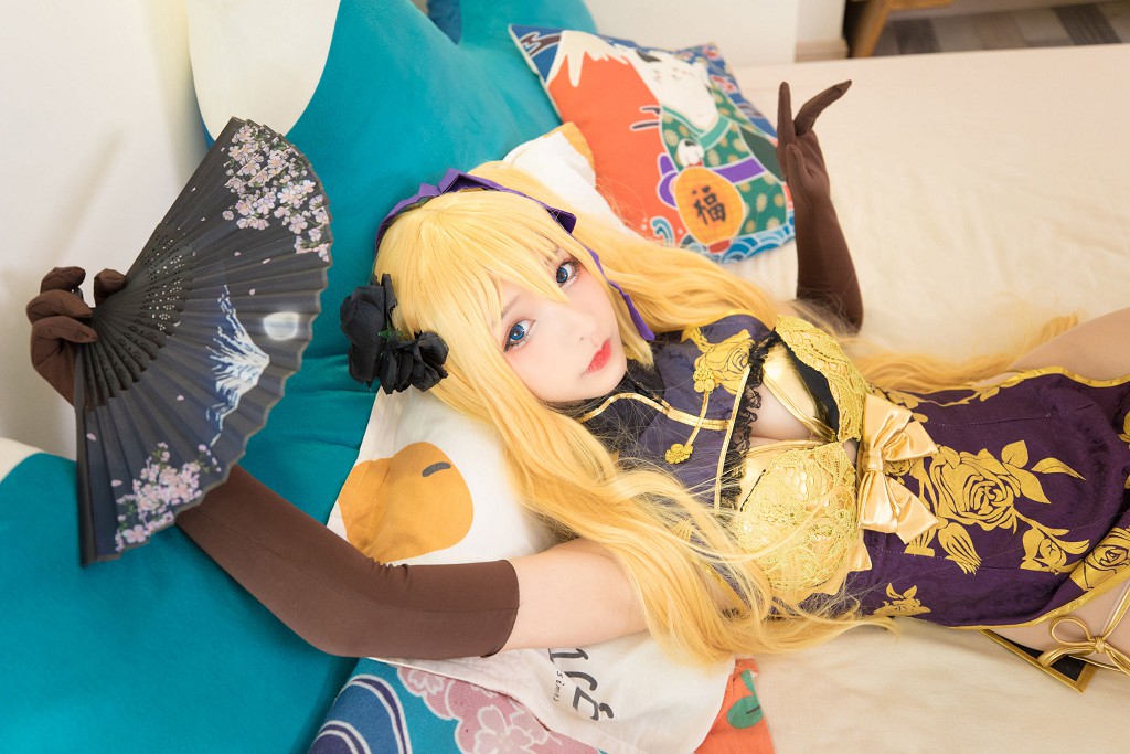 神楽坂真冬《艳娘幻梦谭 - 金莲》 [萝莉COSPLAY] 写真集[150P]