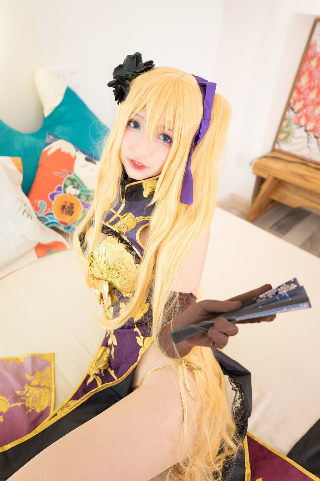 神楽坂真冬《艳娘幻梦谭 - 金莲》 [萝莉COSPLAY] 写真集[150P]