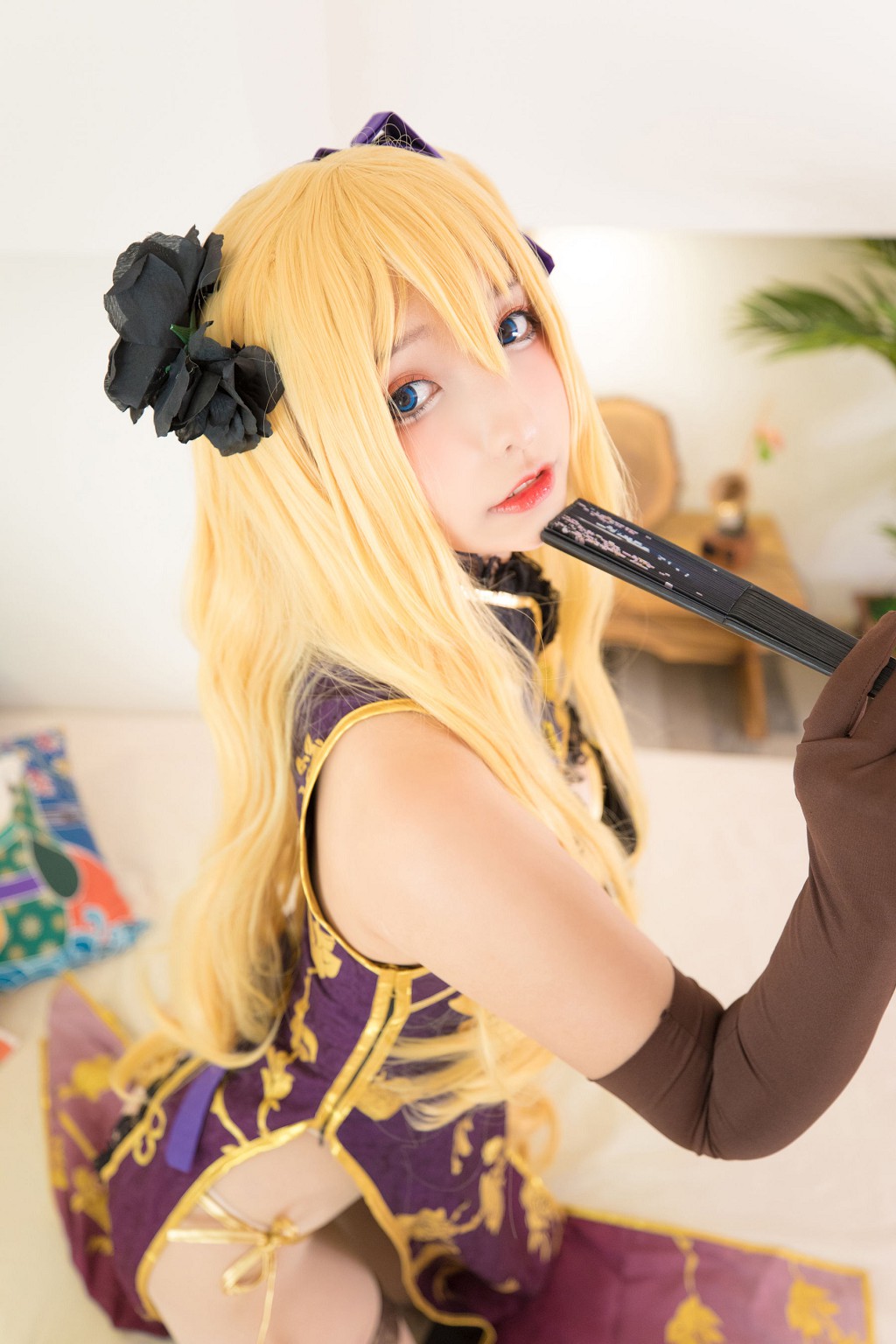 神楽坂真冬《艳娘幻梦谭 - 金莲》 [萝莉COSPLAY] 写真集[150P]