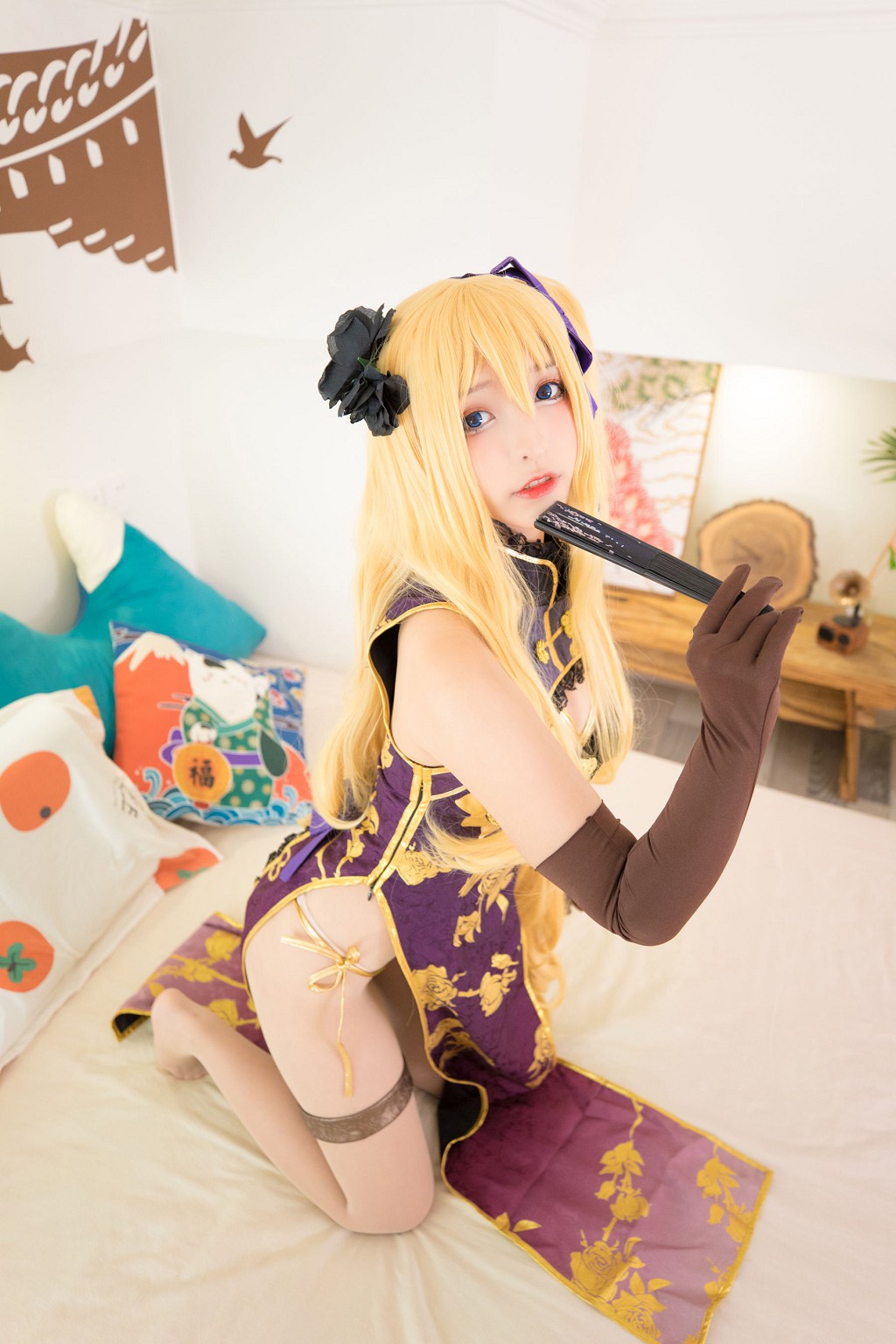 神楽坂真冬《艳娘幻梦谭 - 金莲》 [萝莉COSPLAY] 写真集[150P]