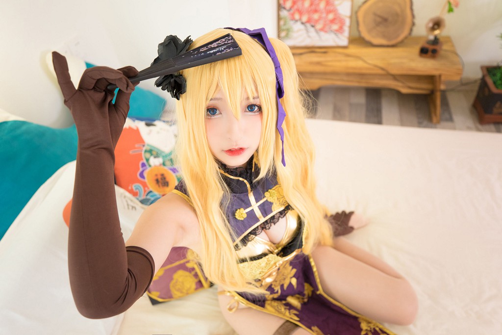 神楽坂真冬《艳娘幻梦谭 - 金莲》 [萝莉COSPLAY] 写真集[150P]