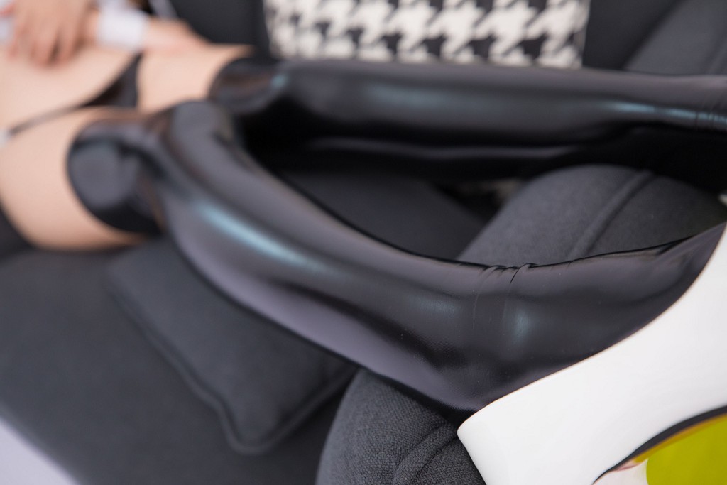 神楽坂真冬《ATAGO-LATEX VER (胶袜)》 [福利COSPLAY] 写真集[150P]