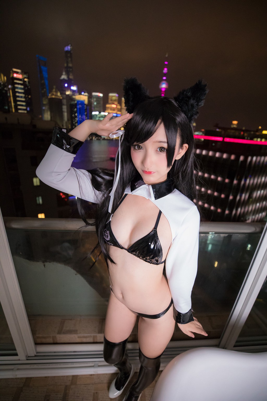 神楽坂真冬《ATAGO-LATEX VER (胶袜)》 [福利COSPLAY] 写真集[150P]