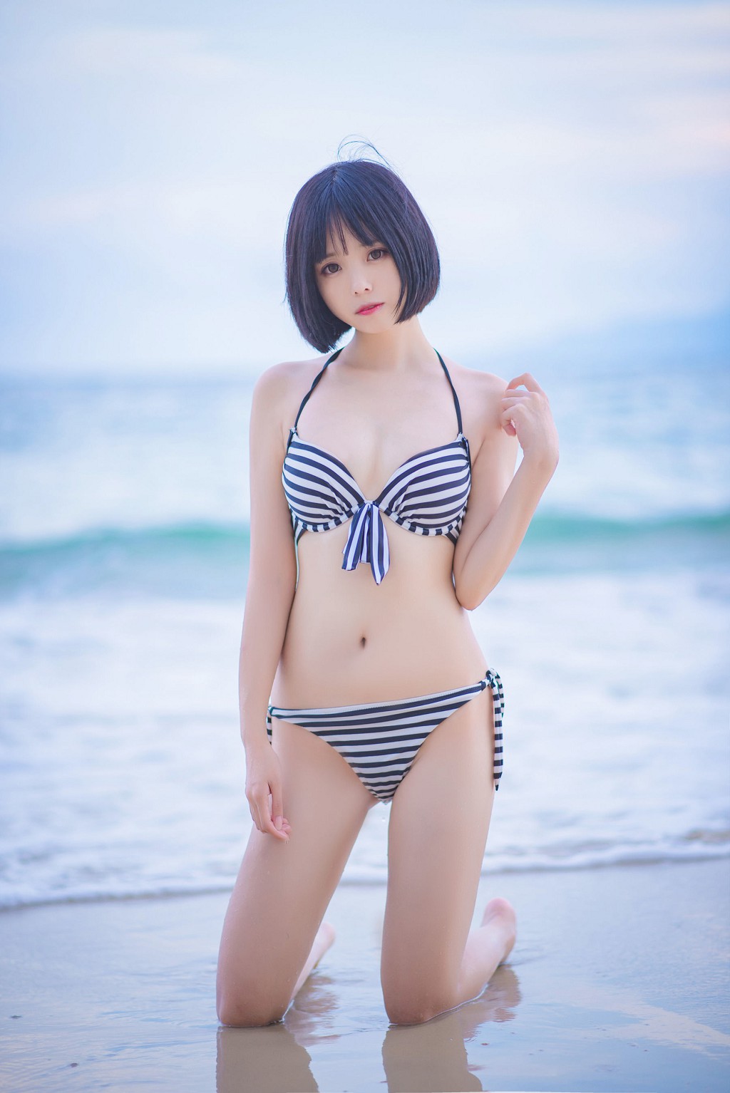 白金Saki《水着》 [性感COSPLAY福利] 写真集[27P]