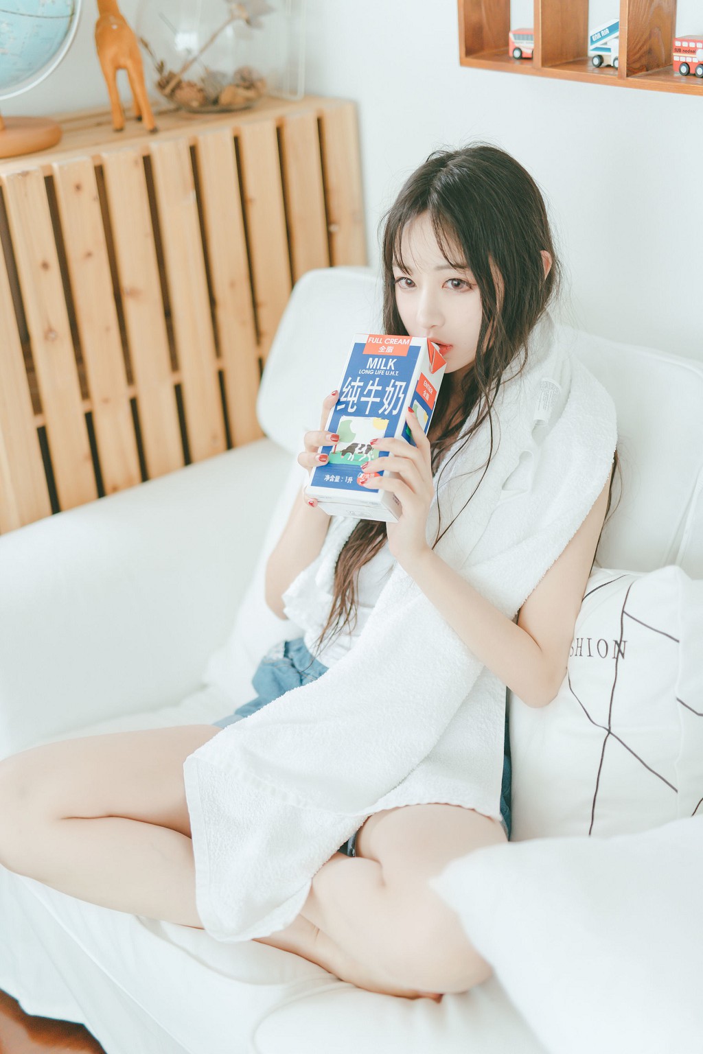 COSER小鹿鹿Shika 《长发姑娘》 [Cosplay福利] 写真集[41P]