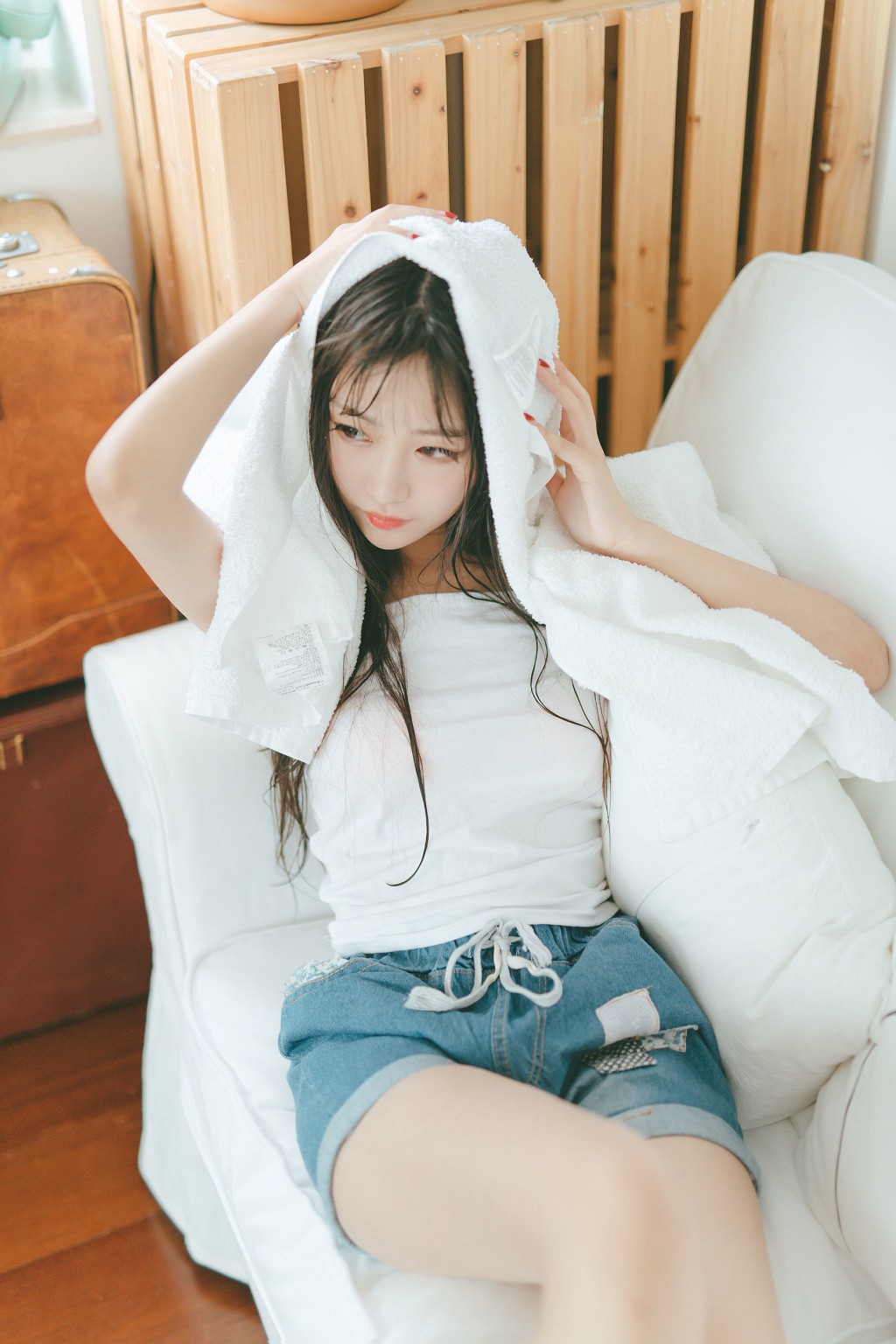 COSER小鹿鹿Shika 《长发姑娘》 [Cosplay福利] 写真集[41P]