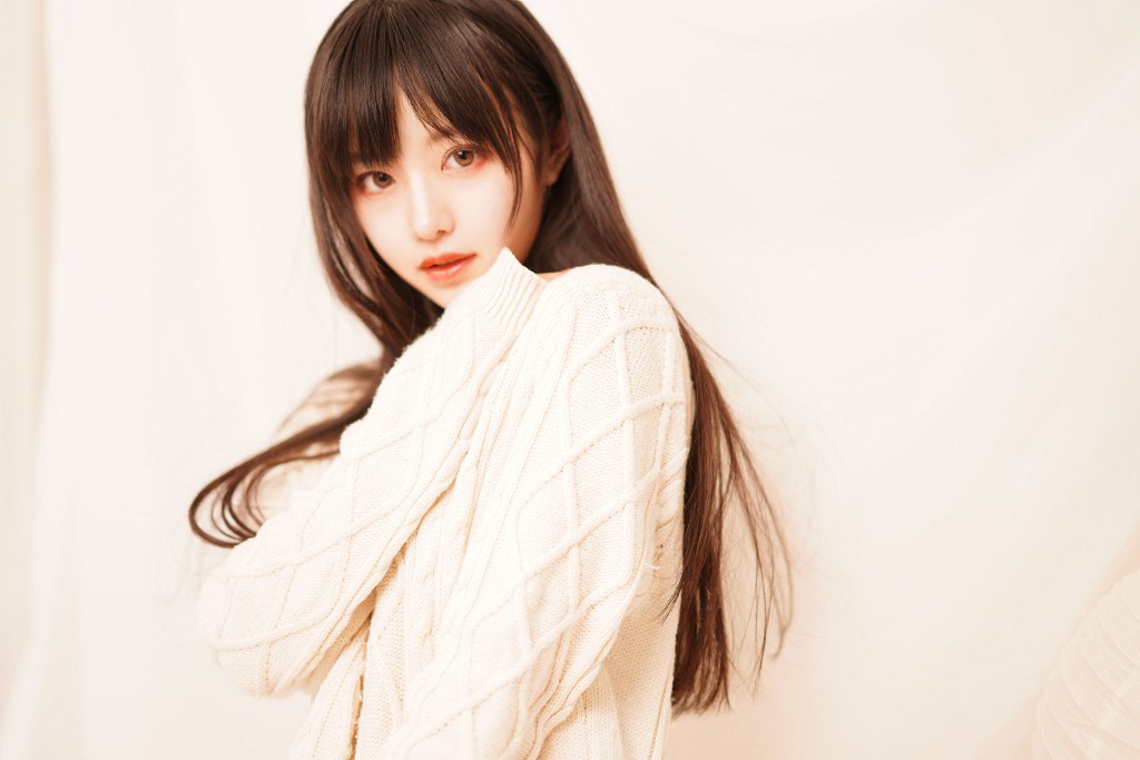 COSER小鹿鹿Shika 《长发姑娘》 [Cosplay福利] 写真集[41P]