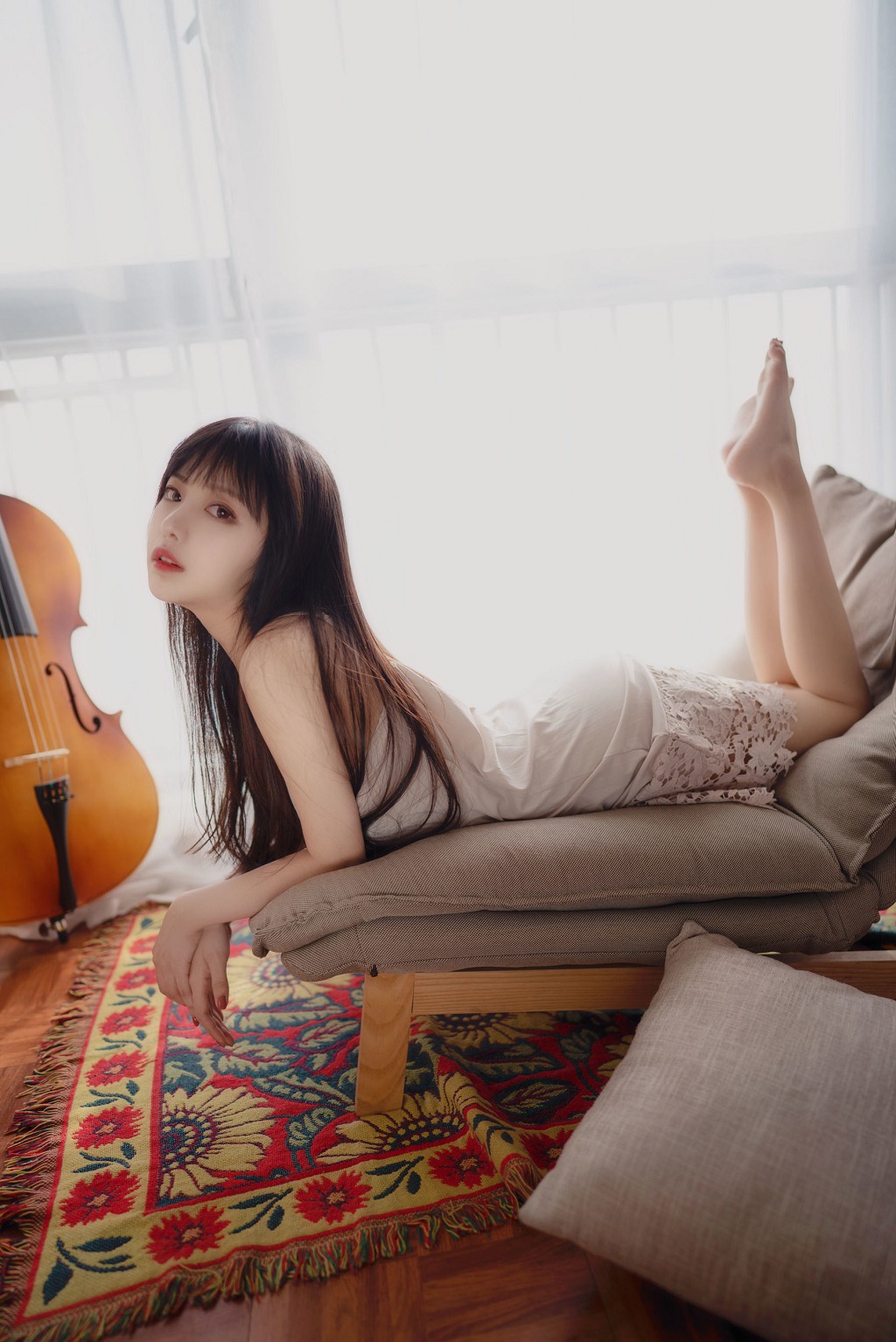 COSER小鹿鹿Shika 《长发姑娘》 [Cosplay福利] 写真集[41P]