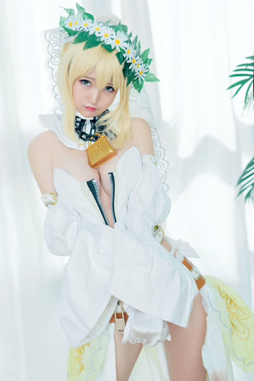 Nagesa魔物女《白衣骑士》  [Cosplay美女] 写真集[45P]