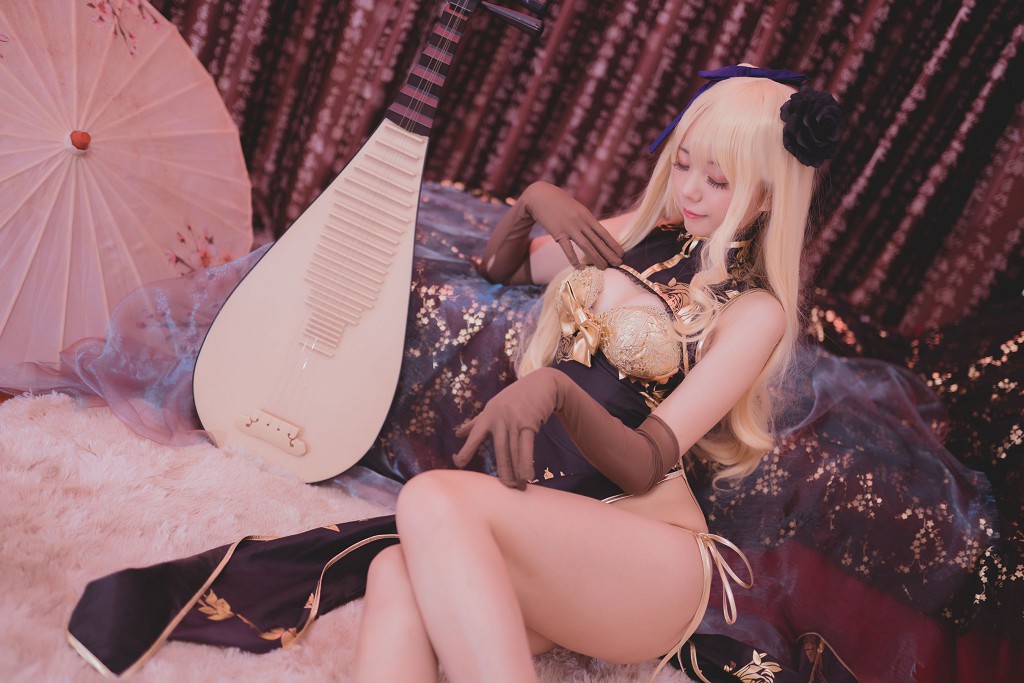 小野妹子w《猫系泳衣+魔法少女伊莉雅+金莲旗袍》 [Cosplay美女] 写真集[34P]