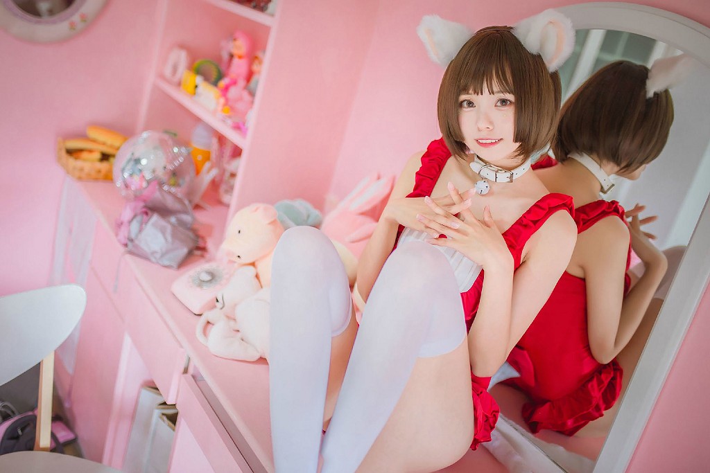 小野妹子w《猫系泳衣+魔法少女伊莉雅+金莲旗袍》 [Cosplay美女] 写真集[34P]