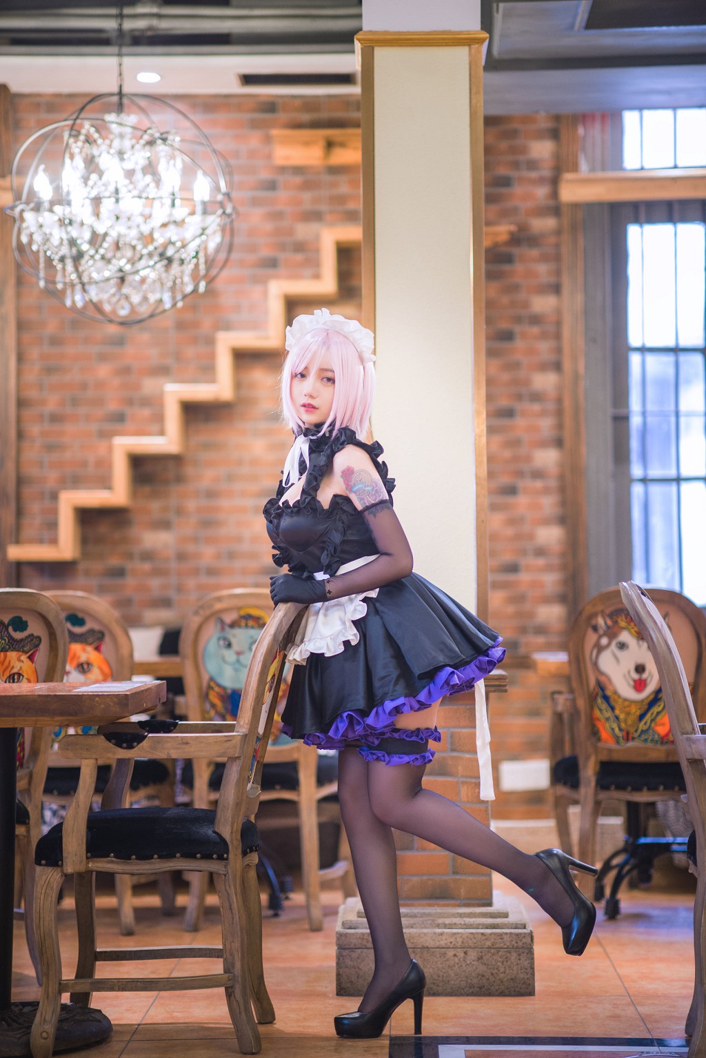 COSER洛丽塔大哥《女仆 灰衬衫 护士》 [Cosplay美女] 写真集[40P]