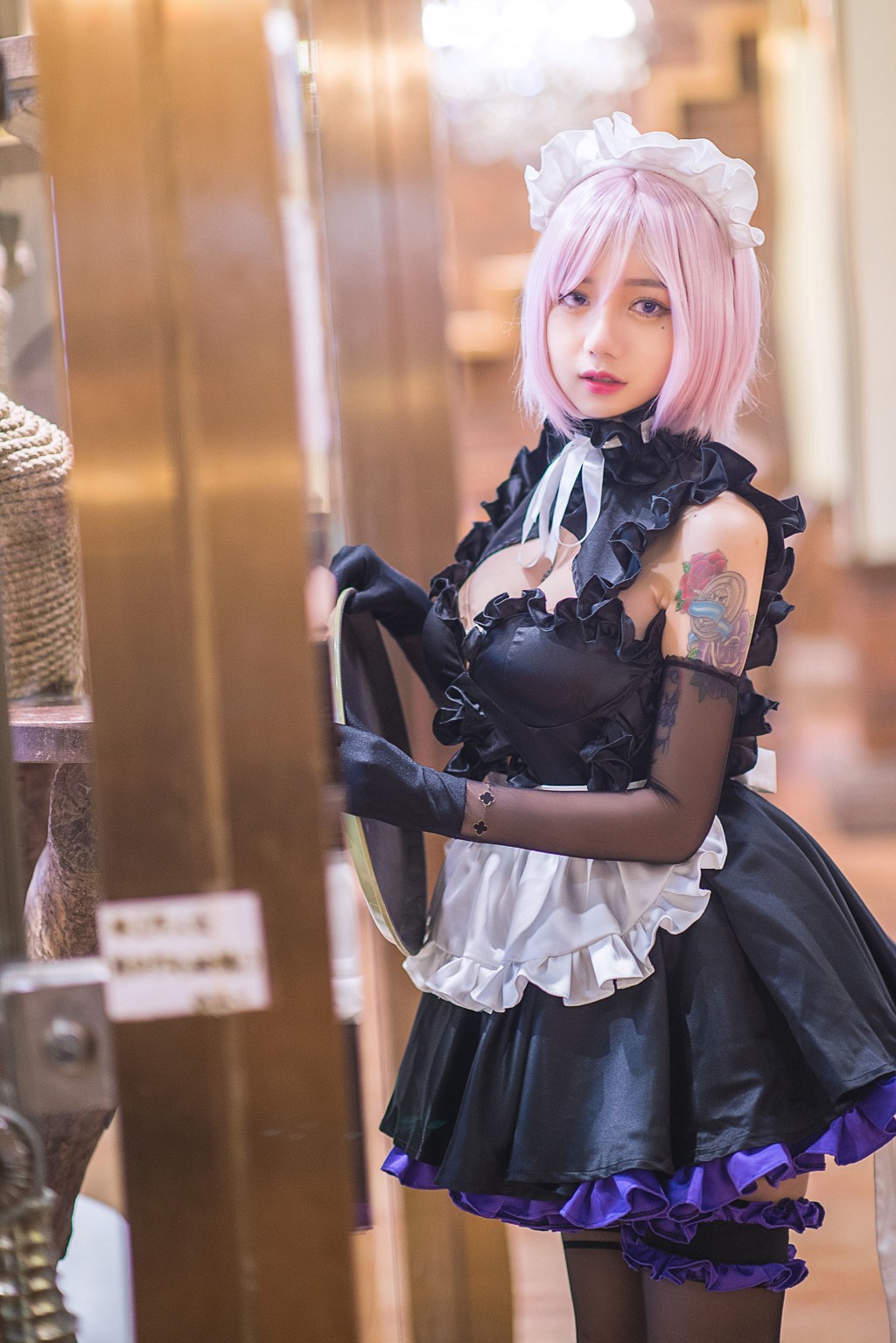 COSER洛丽塔大哥《女仆 灰衬衫 护士》 [Cosplay美女] 写真集[40P]