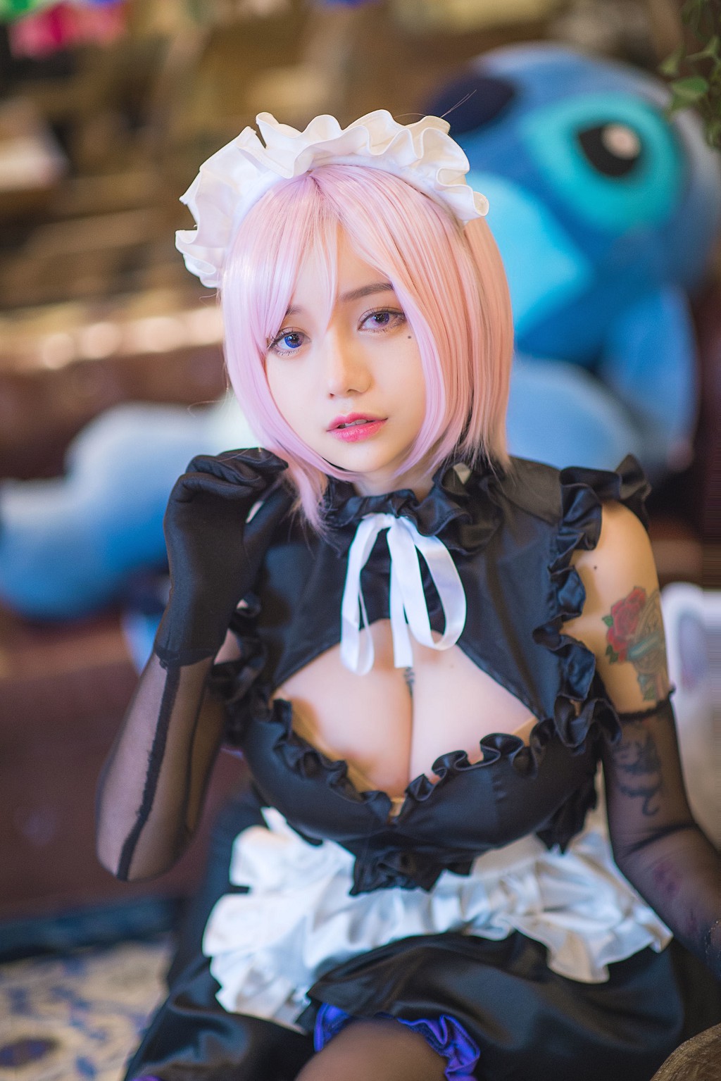COSER洛丽塔大哥《女仆 灰衬衫 护士》 [Cosplay美女] 写真集[40P]