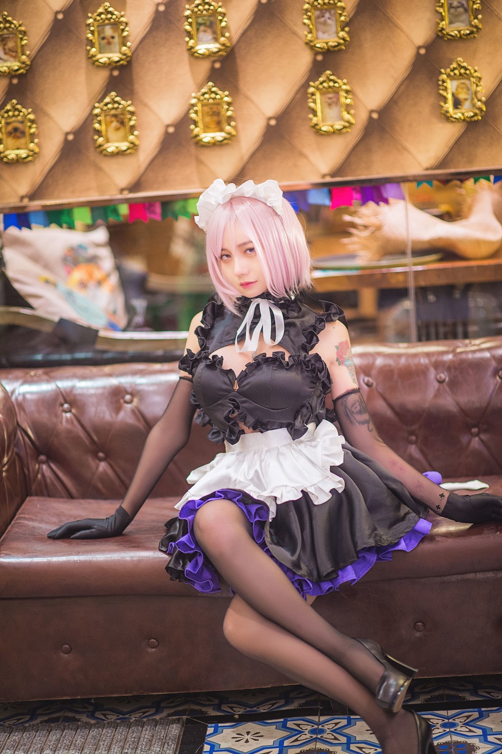 COSER洛丽塔大哥《女仆 灰衬衫 护士》 [Cosplay美女] 写真集[40P]