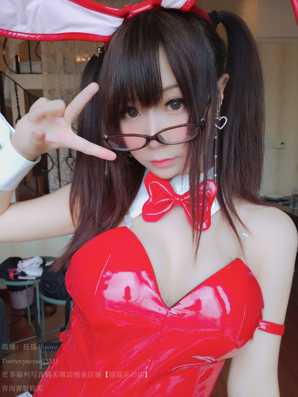 摇摇乐yoyo《兔女郎黑网袜》 [Cosplay美女] 写真集[120P]