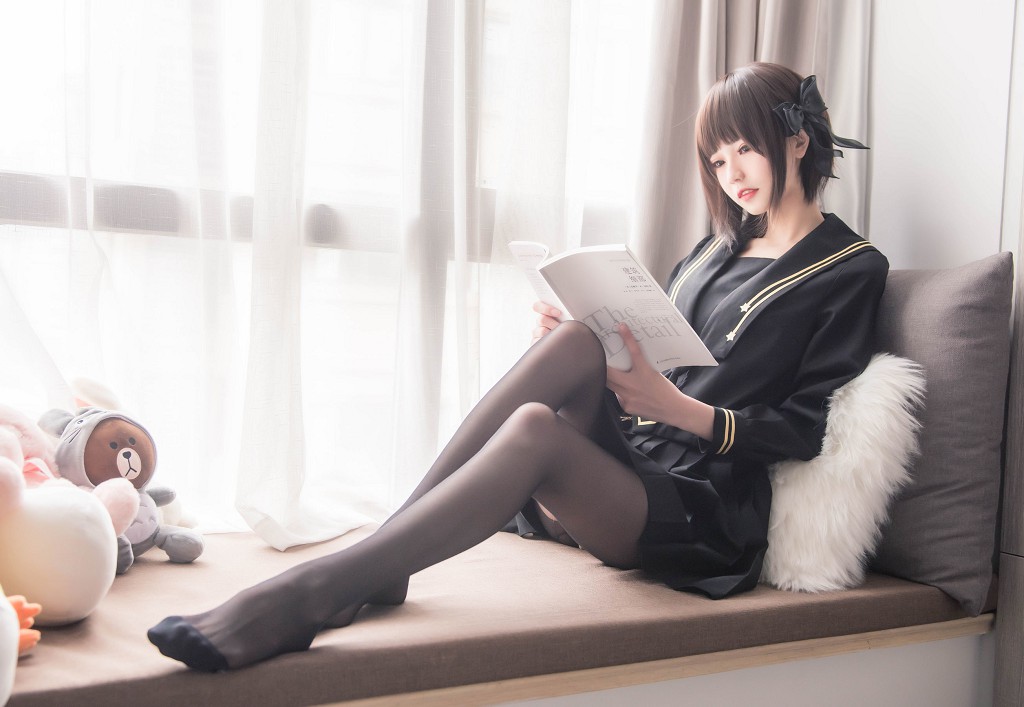 面饼仙儿黑丝女仆私房 写真套图