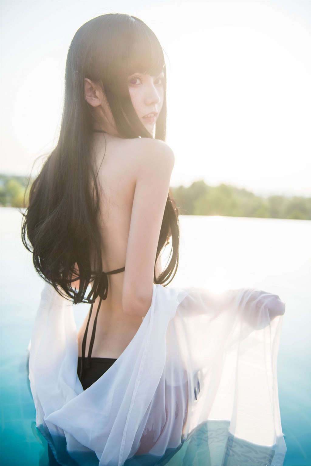 COSER你的负卿《恶魔姐姐》  [Cosplay福利] 写真集[25P]