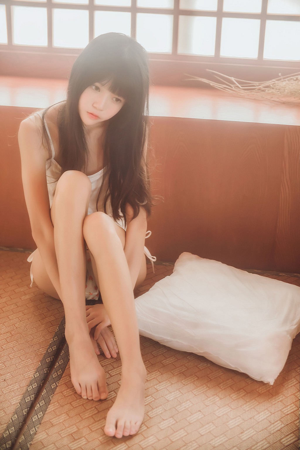 桜桃喵《小背心换水手服》 [萝莉COS] 写真集[144P]