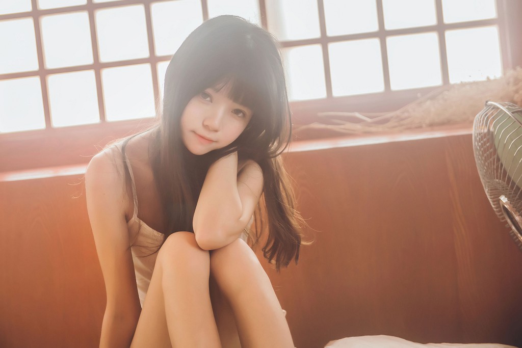 桜桃喵《小背心换水手服》 [萝莉COS] 写真集[144P]