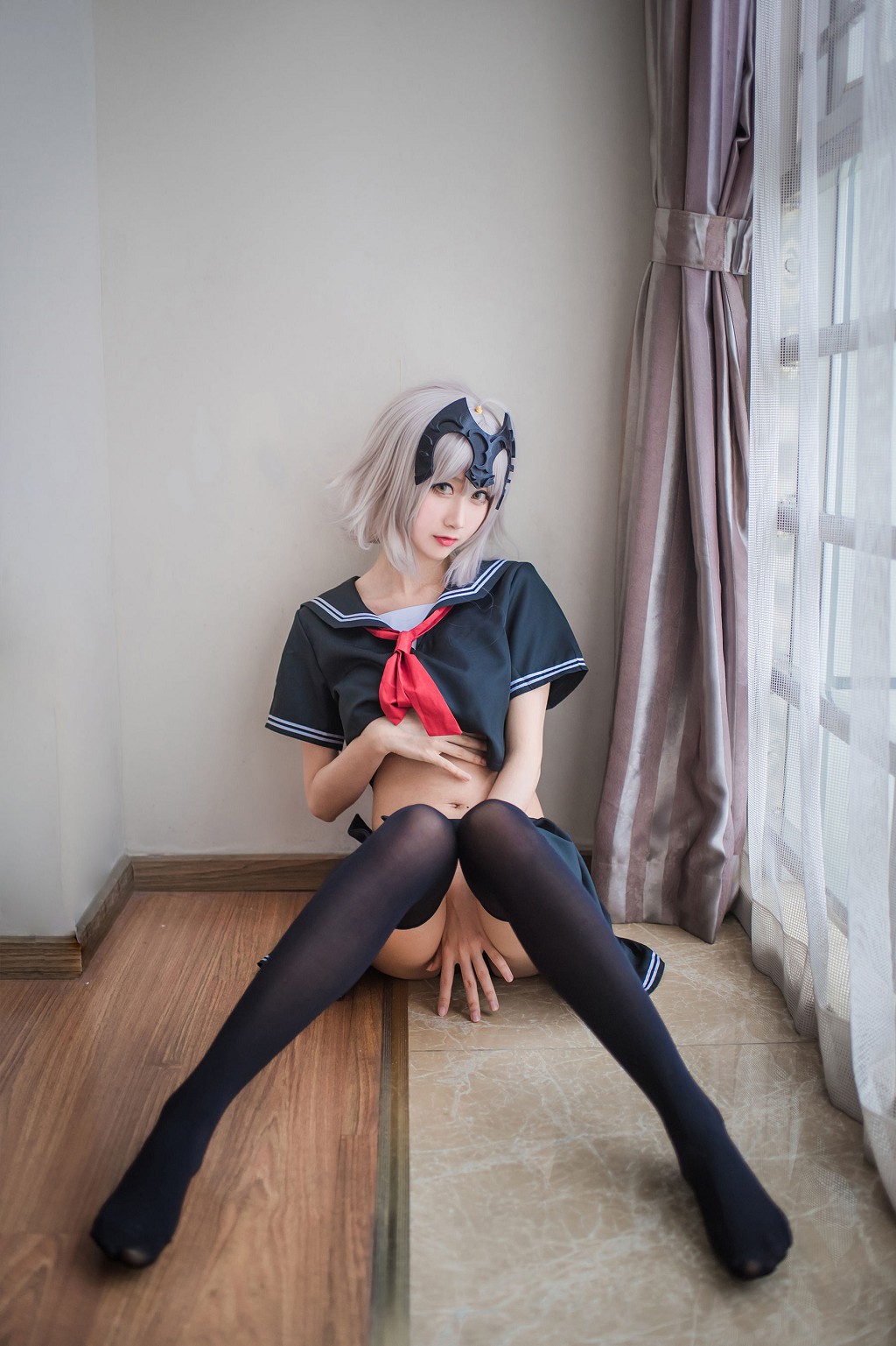 人气COSER木绵绵OwO《贞德（黑）》 [Cosplay福利] 写真集[23P]