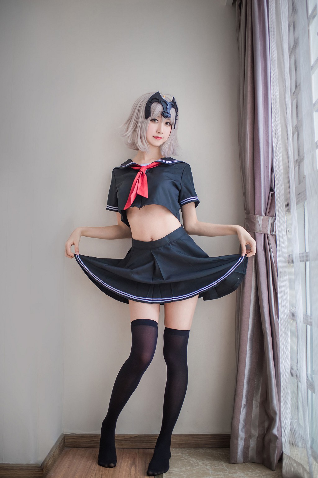 人气COSER木绵绵OwO《贞德（黑）》 [Cosplay福利] 写真集[23P]