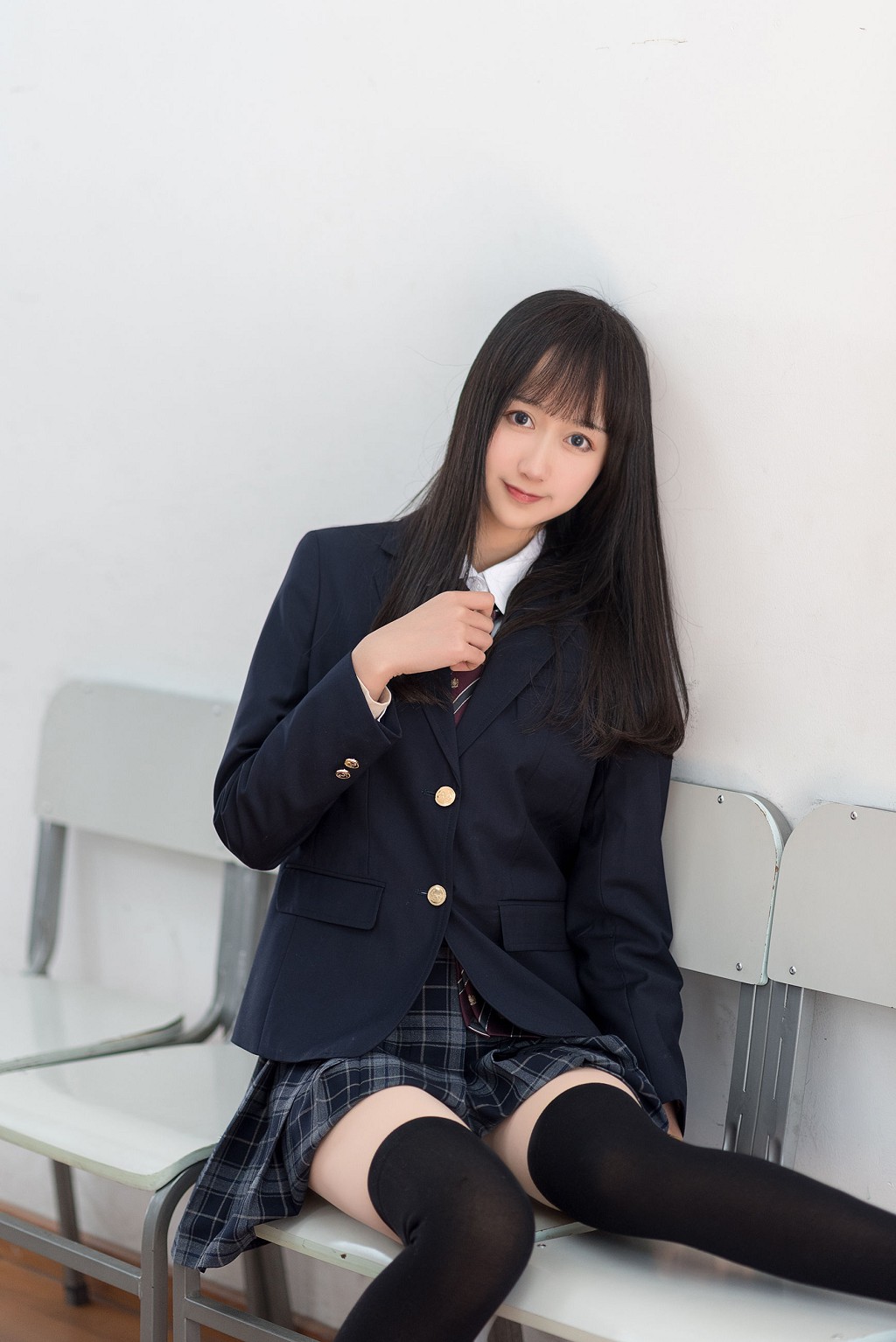 萌妹木绵绵OwO《西式JK》 [COSER美女] 写真集[47P]