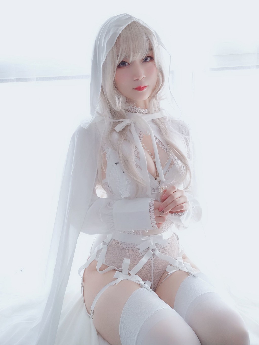 COSER白银81《纯白圣女》 [Cosplay少女] 写真集[56P]